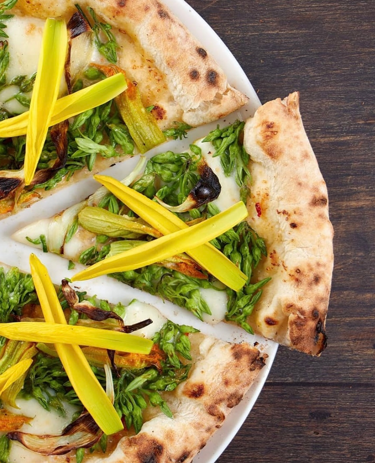 ミラノで開催「The Best Pizza2024 」授賞式。Pizza 4P'sのピザ職人