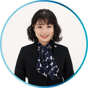 小島 由希絵