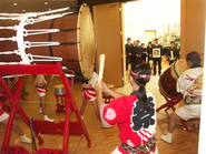 お祭り好きのご主人様を「送り太鼓」でお見送りしました