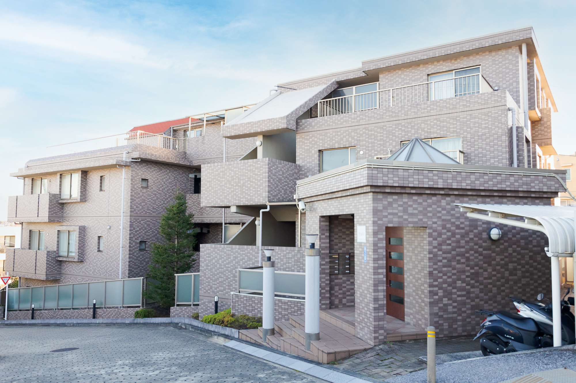 UNCOLORED JAPAN 不動産事業では、こういった物件を扱っています