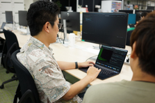 多業界向け自社サービス開発／上流から携わるフルスタックエンジニア募集！