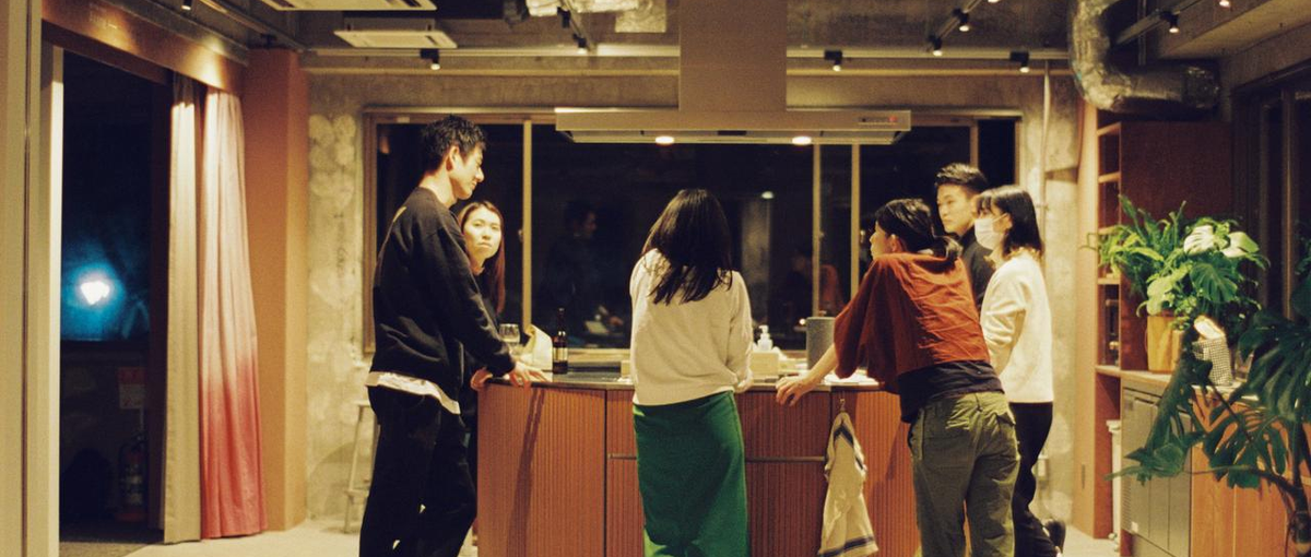 まちと旅をつなぐホテルづくりを、 裏側から支える経理担当を募集！