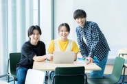経営陣直下で学べるので圧倒的なスピードで成長できる環境です。