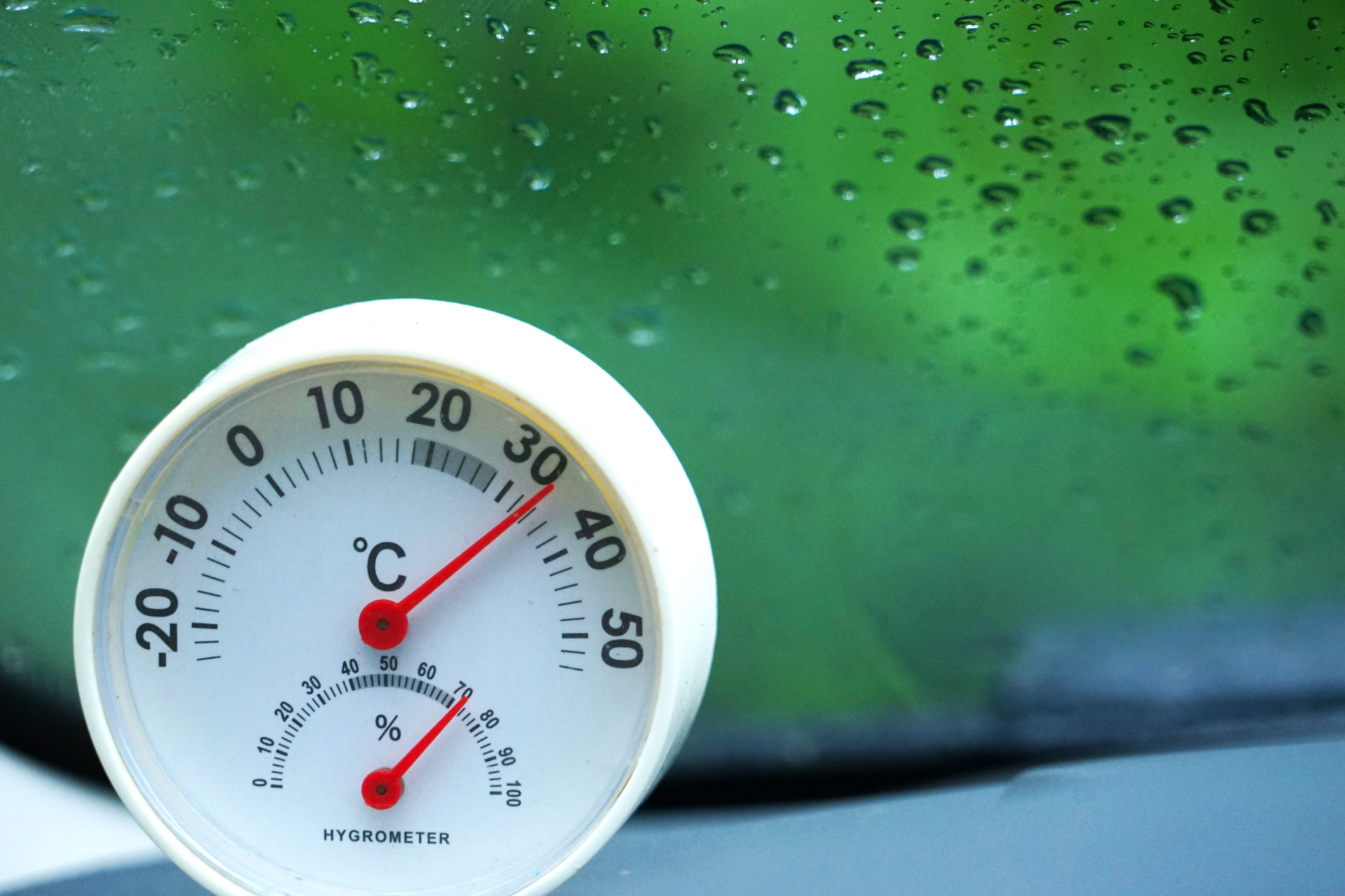 「おんどロイド」で広がる温湿度管理の未来 ― 建設業から食品・農業・オフィスまで活用可能なIoTシステム ―