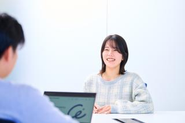 【待遇も安定】専任担当がサポートが就業後にしっかりあなたのキャリアをサポート！前職より年収50万～100万円アップ多数