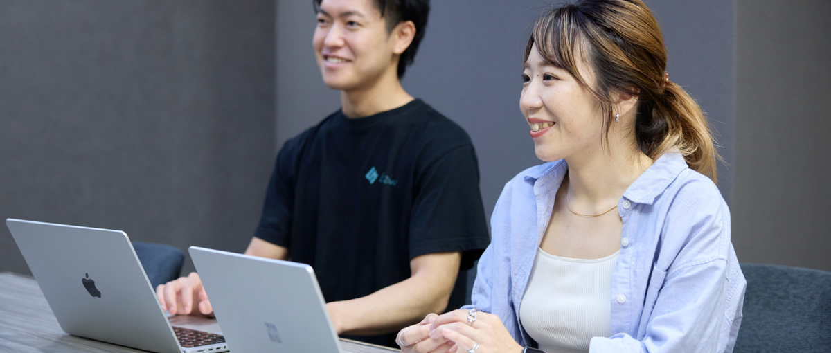 ＼話すチカラ／を活かして、人と企業をつなぐ営業職を募集しています！