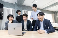 挑戦しながら信頼を築く。20代から営業キャリアを描ける環境です