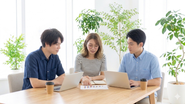 ITやAIの発展が著しい中、我々はその力を使いながらも「人」にしかできないことを追及しています。