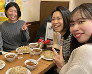 営業メンバーで撮影✨