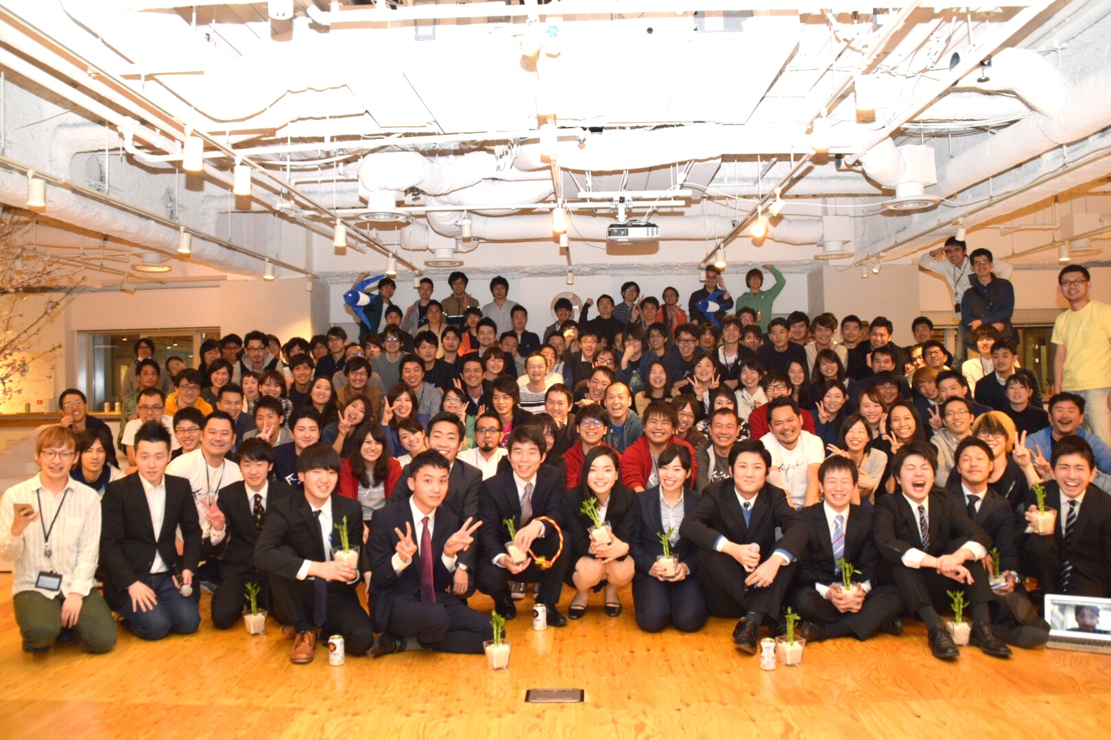 freeeに加わる新卒12名の入社式を行いました！