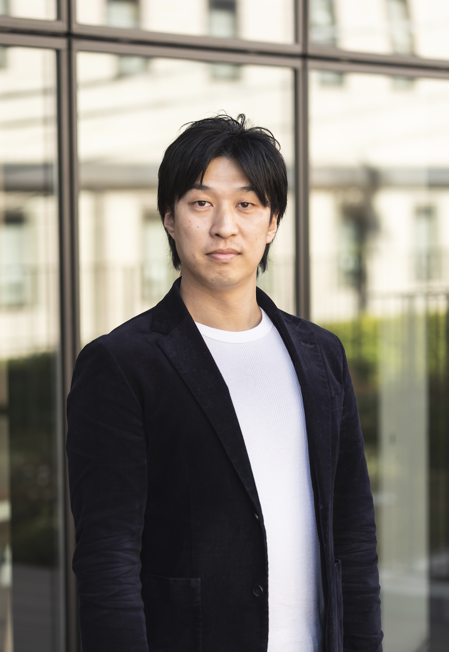 村上 靖知