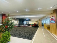 オープンフラットを意識した名古屋オフィス。制度企画など社員から発案されたものも多く、組織を自分達の手で作り上げていく体験ができます。