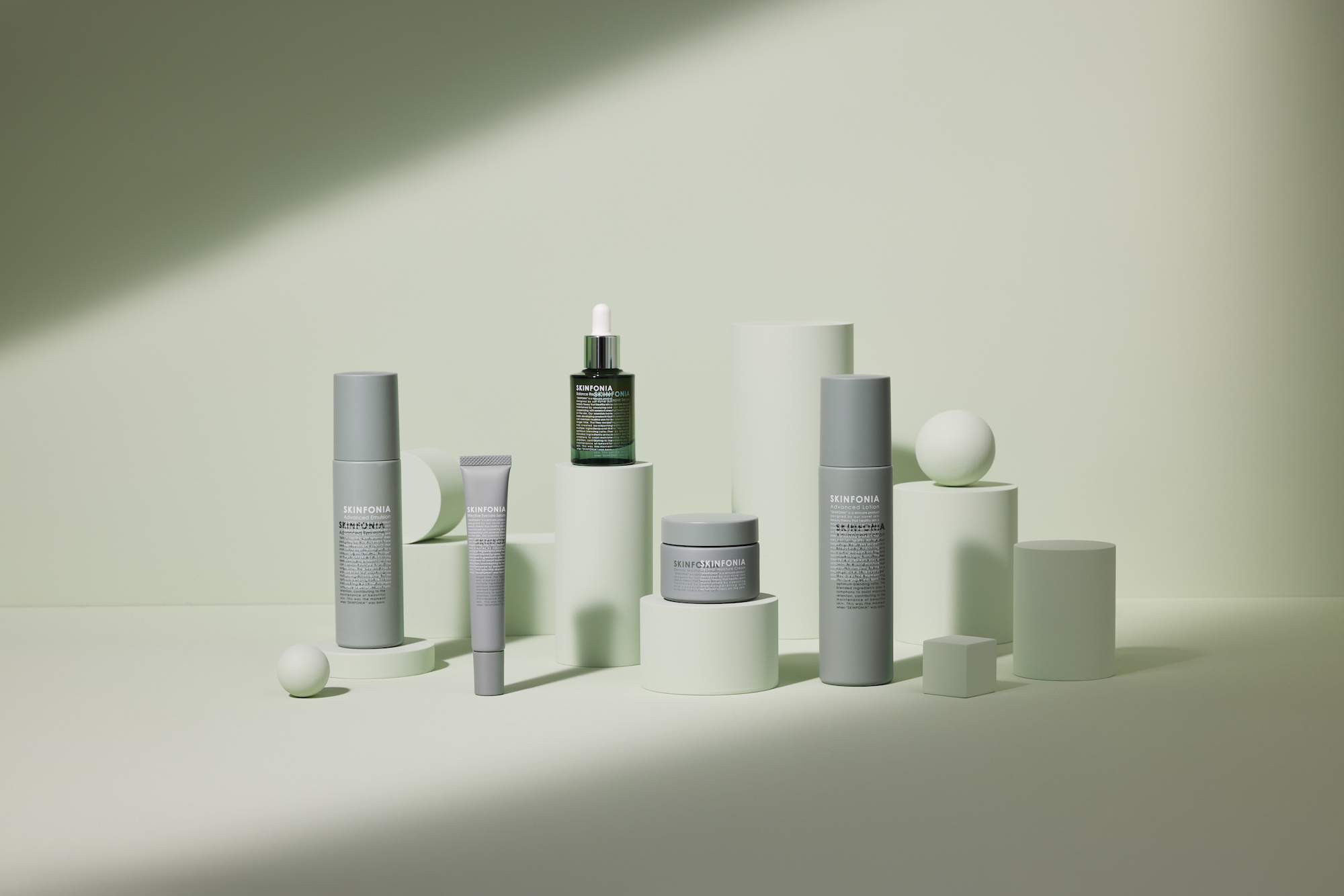 100年愛されるブランドへ SKINFONIAはじまりの旅の記録 前編