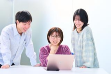常識を覆す一台を。ファンを熱狂させる遊技機開発クリエイター募集