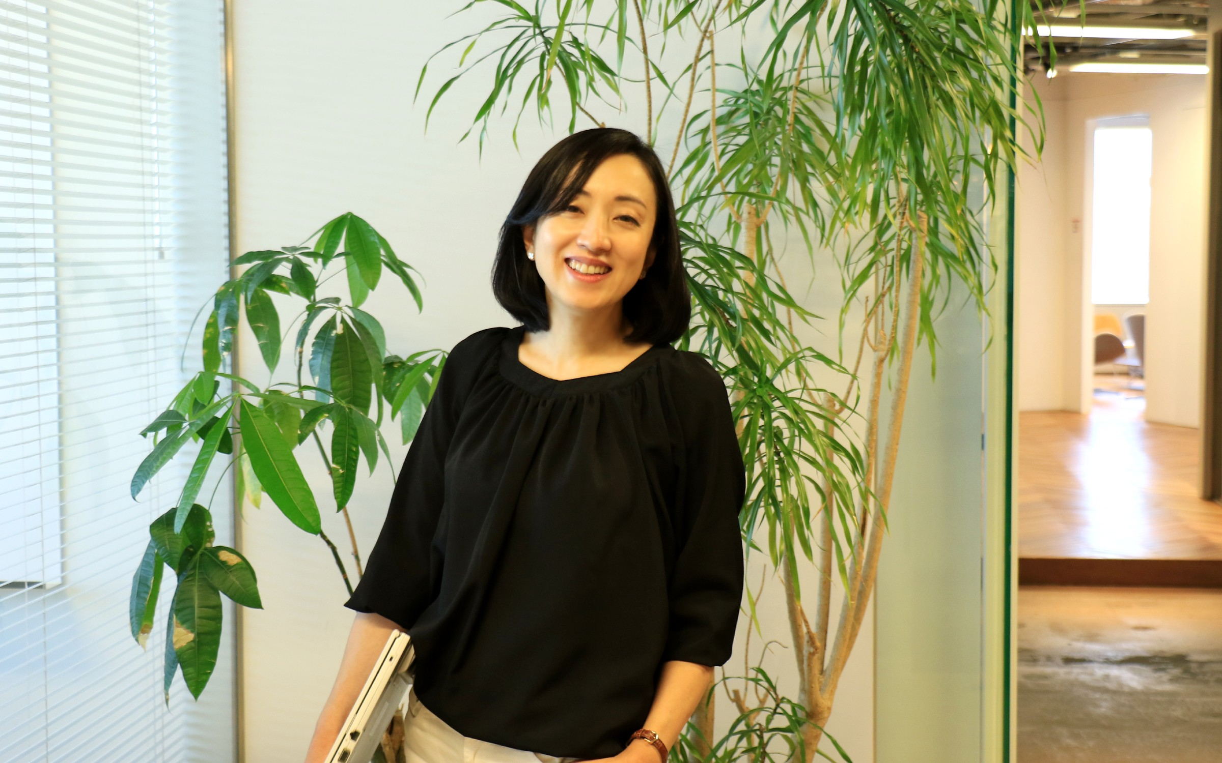 社員一人ひとりに寄り添い、最高のプロダクトを作るための、最高の職場環境を整えたい【コーポレート部 労務担当 インタビュー】