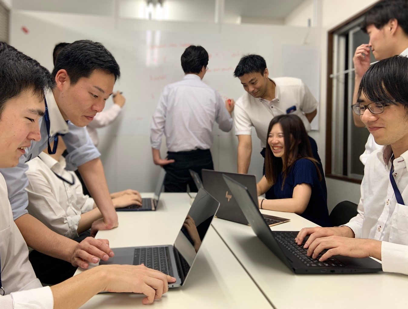 SESだからこその採用のコツがある。求人広告だけの採用から、「Wantedly×運用代行」で17名の採用に成功した話。