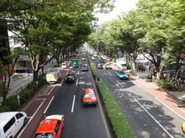 オフィスは表参道駅の出口直結です！