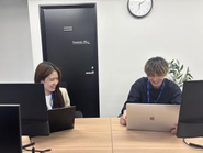 社内の8割がエンジニアであり、インフラエンジニア・サーバーサイドエンジニアが多数在籍しています。