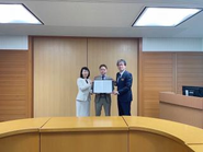 2024年4月18日、熊本県立会いのもと、熊本市と進出協定を締結