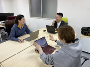 アットホームな職場で、社員同士の距離が近いです！