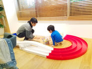 代表を始め子育て中のスタッフが多いので、フレキシブルに働いています