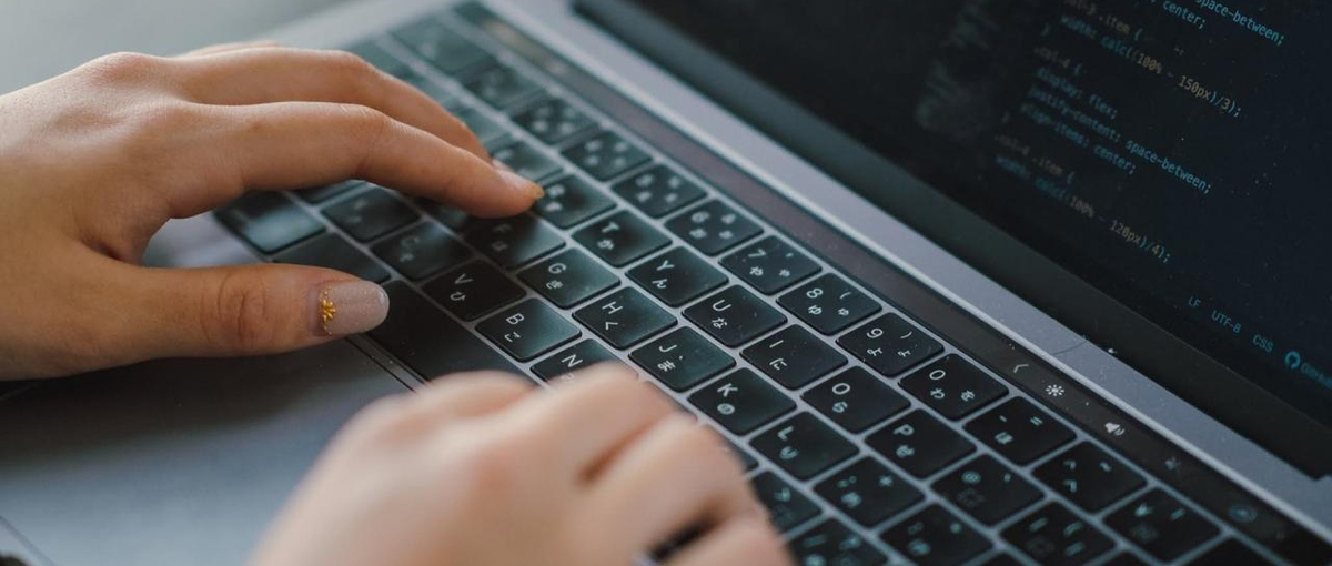 TypeScript経験者募集！ベンチャーで裁量権を持って働きませんか？