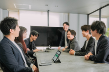 社員は家族！幹部候補としての営業ポジションで、あなたのキャリアを最大化！