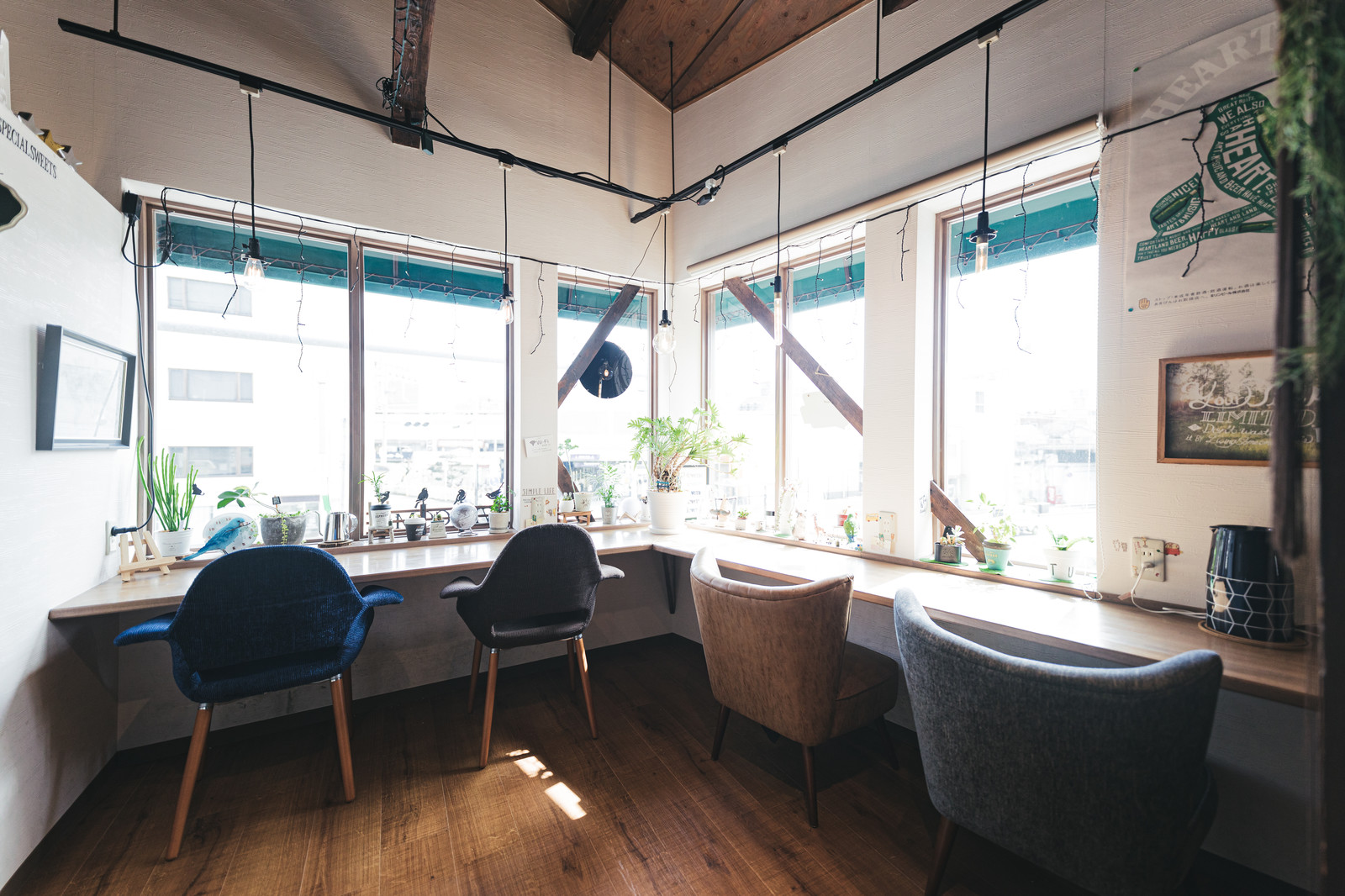 【社員離職率ほぼゼロ】大手出版社、テレビ局などのWebディレクターの募集【社員定着率No1】