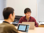 少数精鋭だからこそ、意思決定の近くで動ける