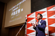 講演会で熱い想いを語る副社長！