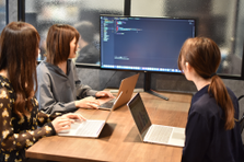 経験0から目指しませんか？webデザイン〜プログラミングができるエンジニア