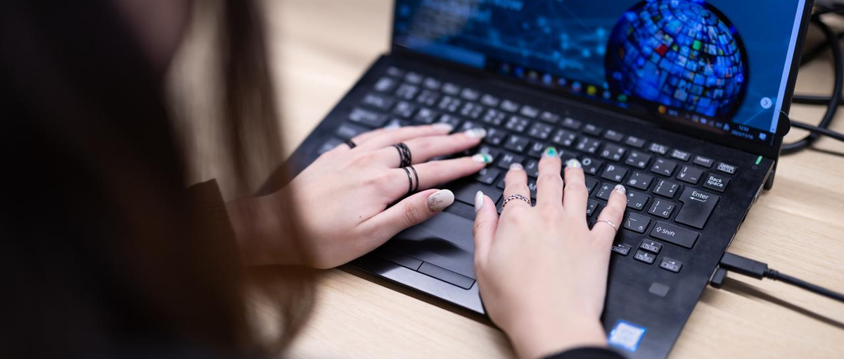 自社プロダクトを活用し課題解決｜サイバーセキュリティコンサルタント募集！