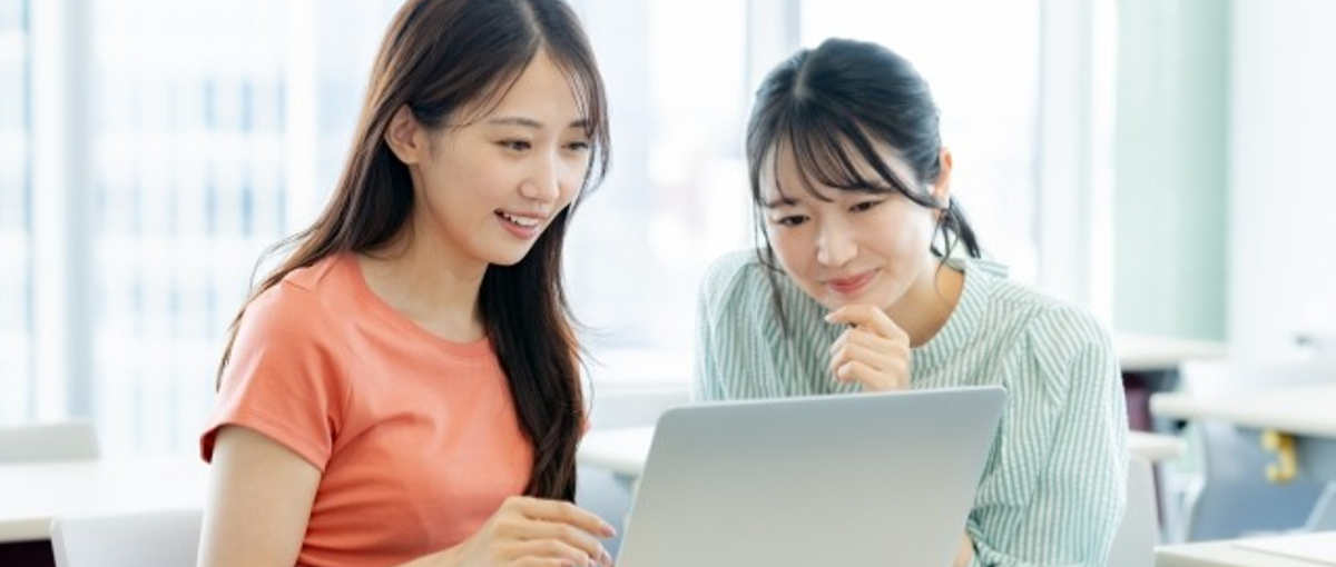 経験なしからデザイナーを目指すならL&S！仲間と一緒にスキルアップできる！