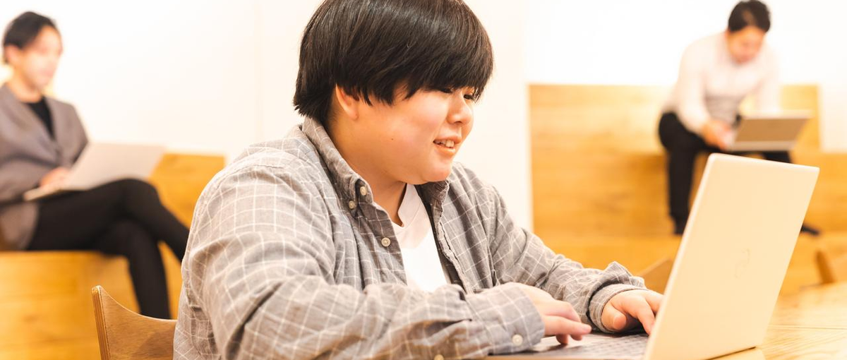 Webデザインスクールで勉強中の方、卒業の方大歓迎！一度お話しませんか？