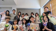 インターン卒業式の様子。インターン同士で卒業旅行にも行っていました。