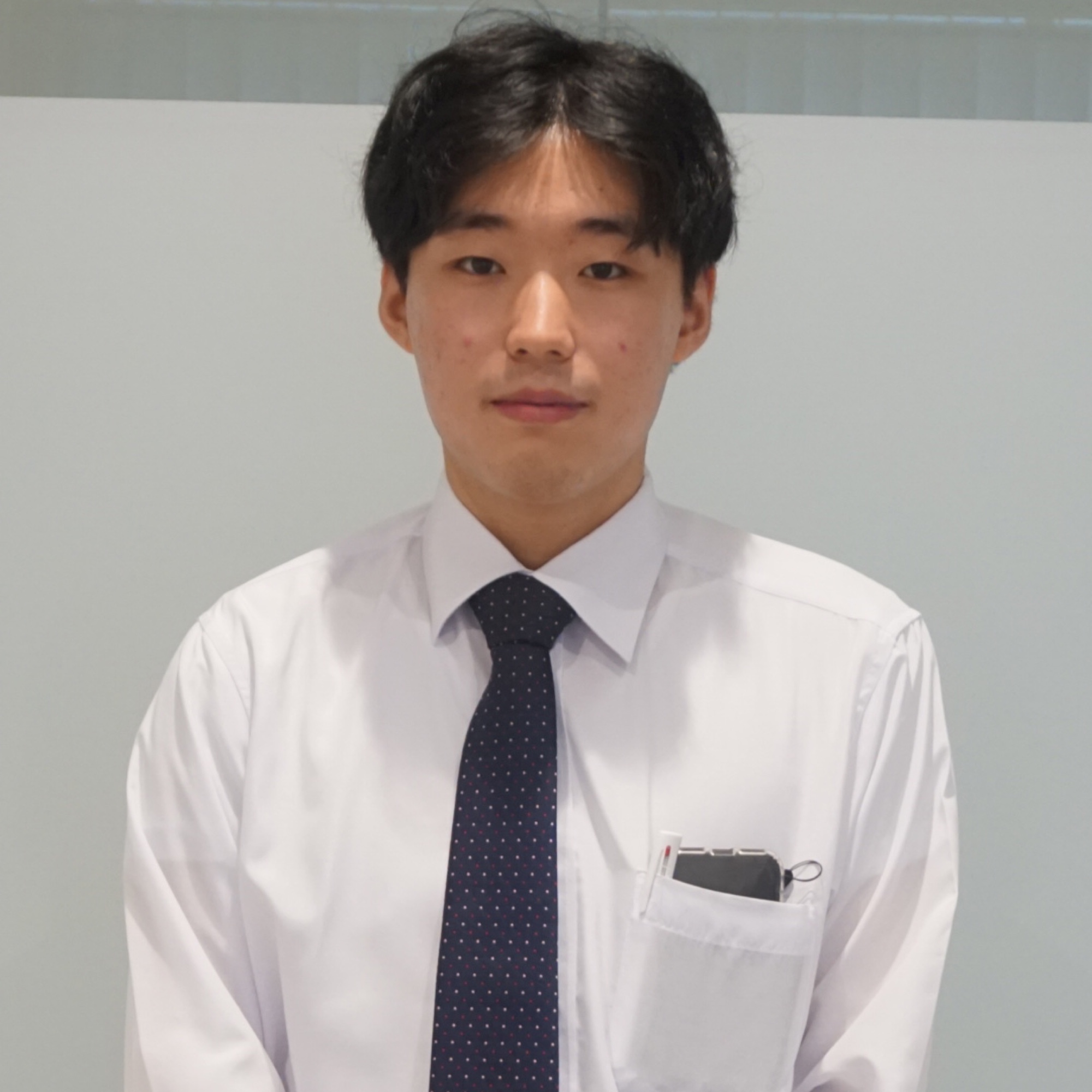 樋口 隆之介