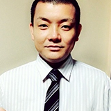 山本　真太郎