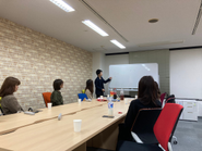 週2回のミーティングやプレゼンでメンバー全員が結果を出せる環境を用意してます