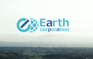 企業ロゴは、Earth Corporationの単語頭文字のEC、eコマースの略のEC、地球をモチーフとしています。右上がりのデザインは、地域・企業・人類の発展と成長をイメージしています。