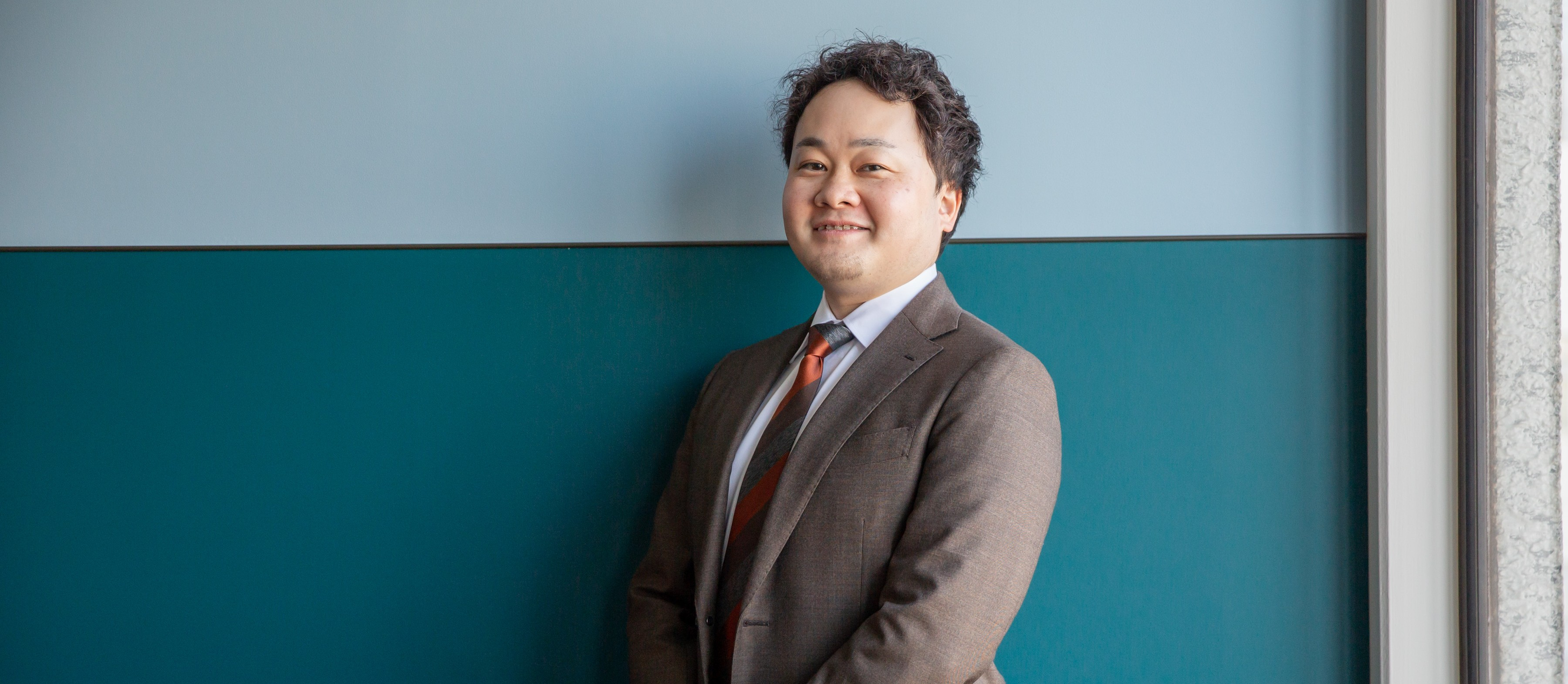 弁護士森本禎のイメージを事務局目線で紹介！