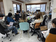 社内会議の様子