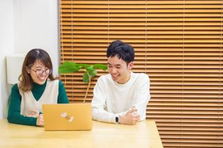 音楽／ラジオ好き必見！最先端の音声×広告領域で働く広告運用担当者
