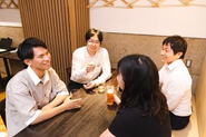 もちろん強制ではありませんが、お酒が好きなメンバーはよく自社で飲んでいます！