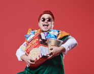 クリエイションに積極的な挑戦心を持っている方を求めています。