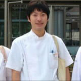 江崎 俊介