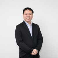 山川 隆司