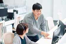 経験ゼロ×IT業界｜大手の安定基盤があるからこそのホワイトな環境で働く