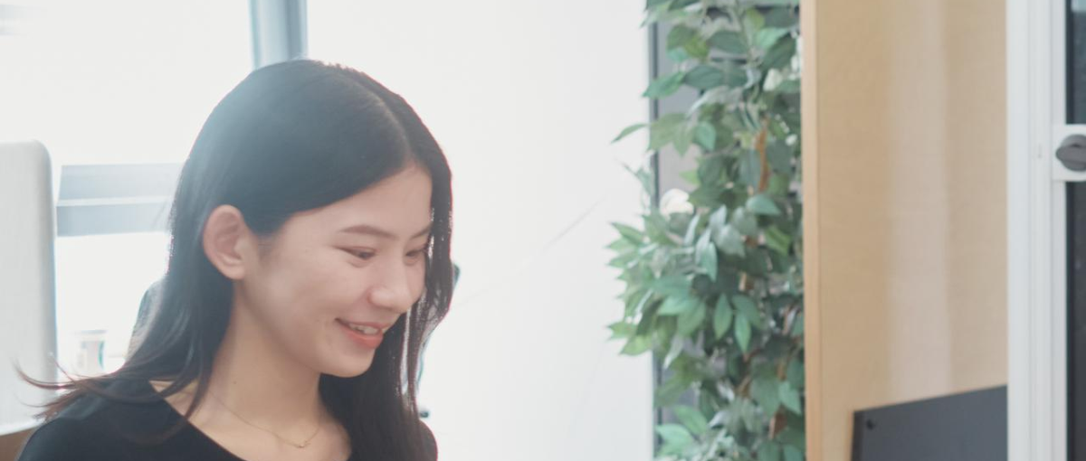 場所にとらわれずチームを支える。やりがいも高い事務アシスタント募集！！