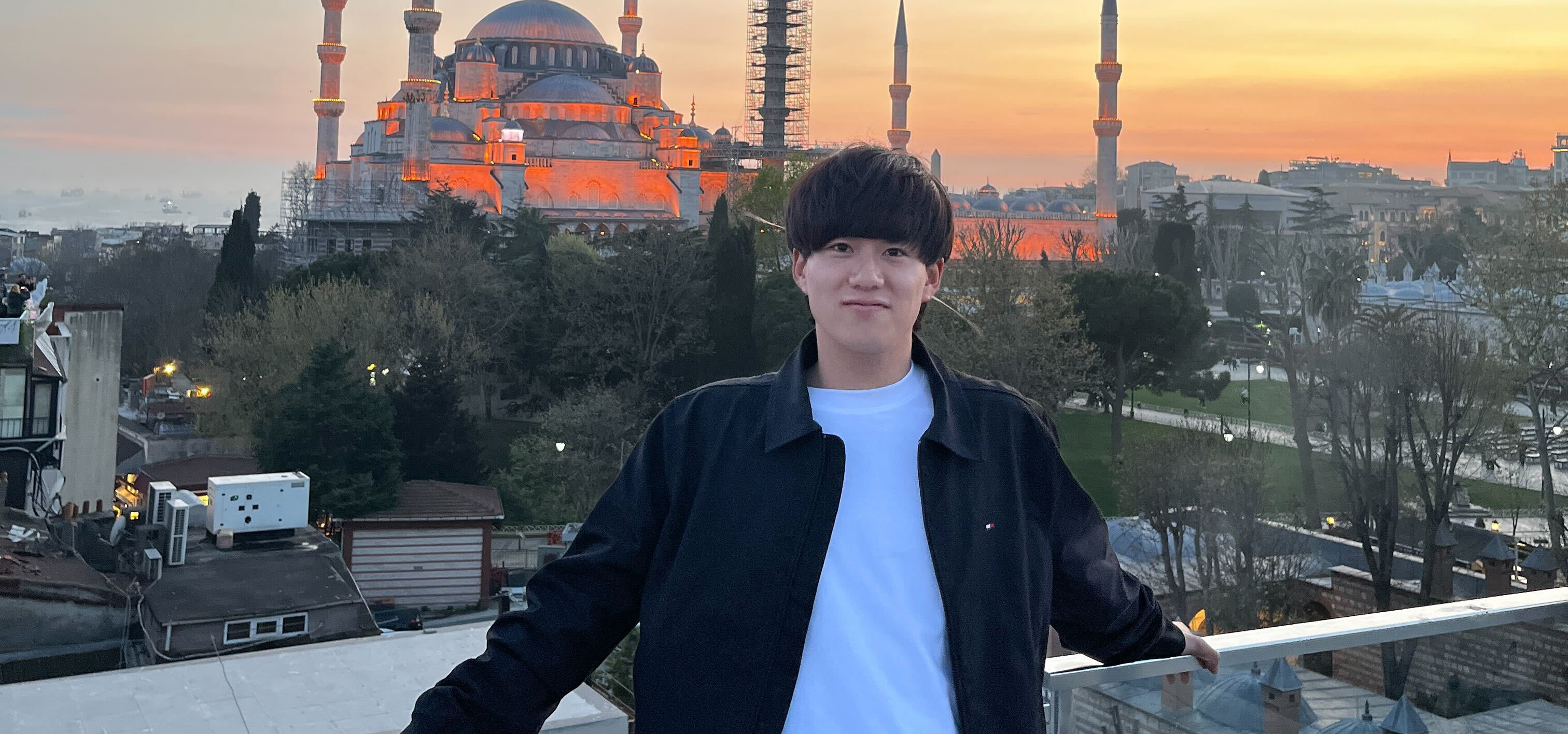 営業未経験でも本当に成長できる？22歳で組織統括まで成長した、リアルなストーリー