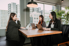 企業の未来を作るお仕事。ベンチャー企業のマーケティングポジション募集！！